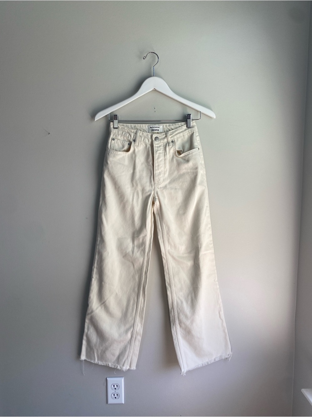 Reformation Wide Leg Jeans in Off-White/ivory